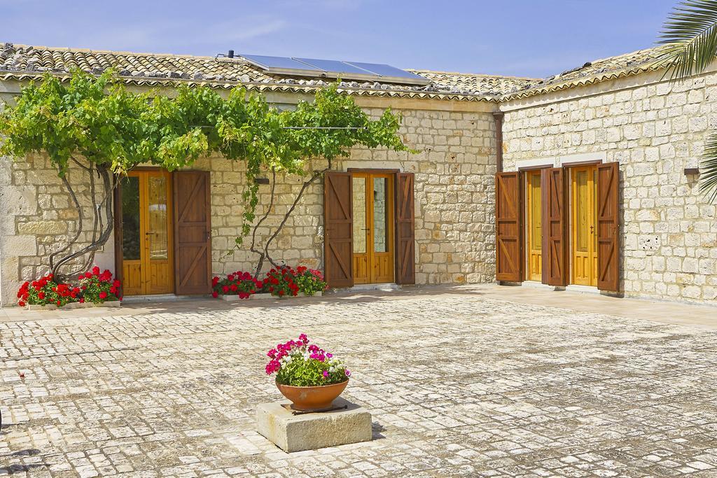 Casa Al Castello Guest House Ragusa Eksteriør bilde