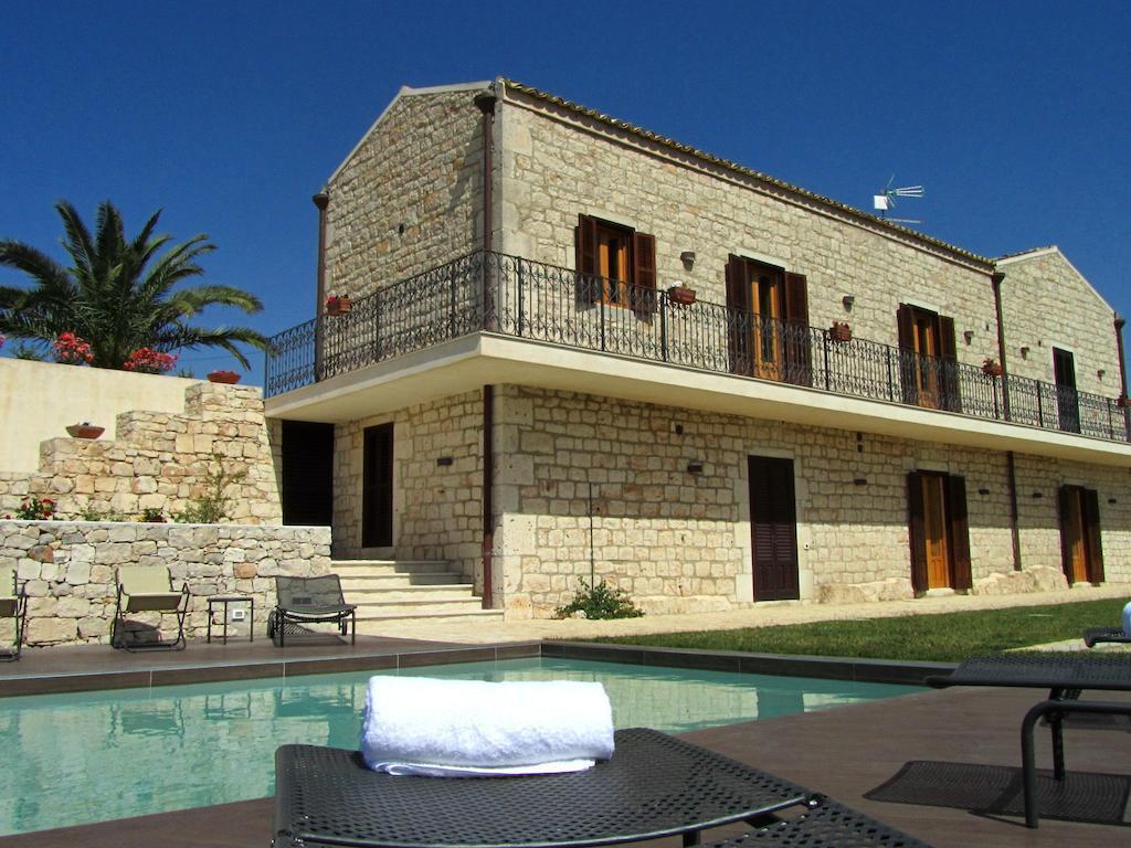 Casa Al Castello Guest House Ragusa Eksteriør bilde