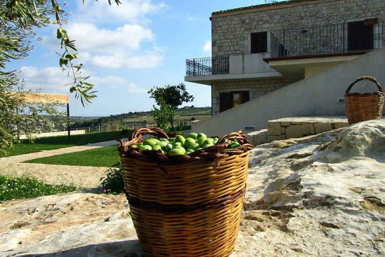 Casa Al Castello Guest House Ragusa Eksteriør bilde