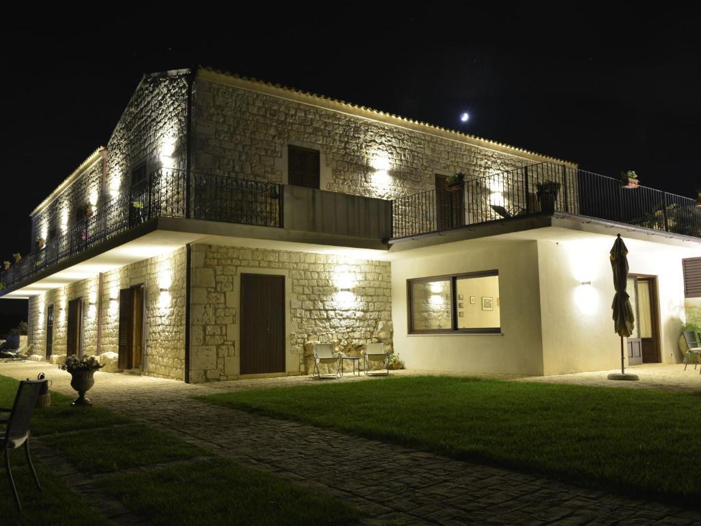 Casa Al Castello Guest House Ragusa Eksteriør bilde